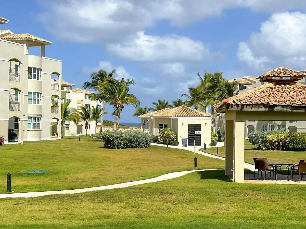 דירות איזבלה Los Reyes Beach Front Bliss 0*,  פוארטו ריקו